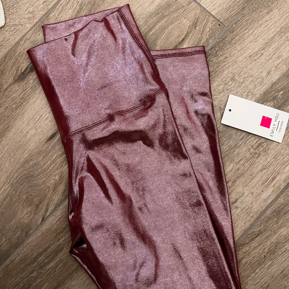 Brand new ! nWT Emily hsu set - Picture 9 of 10